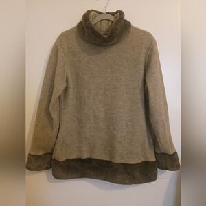 VTG Fjallraven Women's Tan Cowl Neck Sweater with Faux Fur Trim Sz L